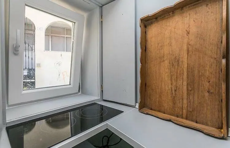 Unique Studio House | City Centre Lisboa 0*,  Πορτογαλία